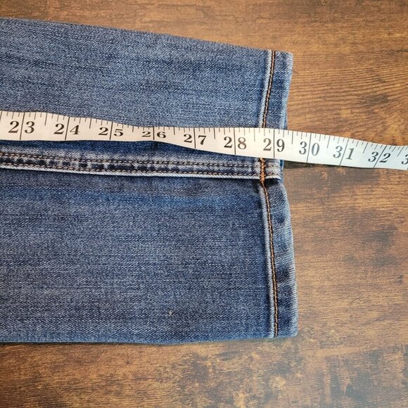 Maurices Jeans Womens 8 S Mid Rise Straight Medium Light Wash Stretch Denim - Picture 8 of 10
